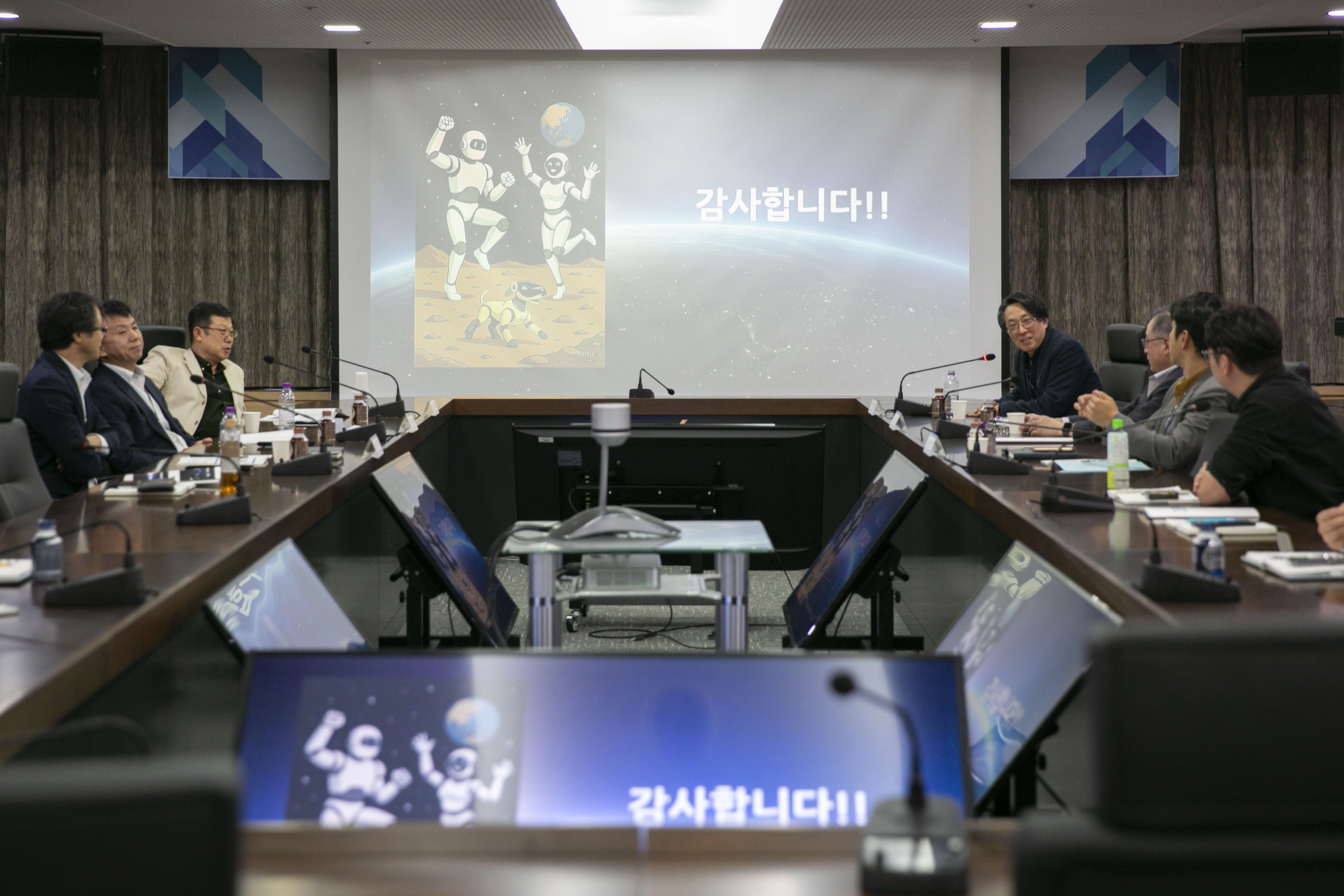 디지털 콘텐츠 이미지